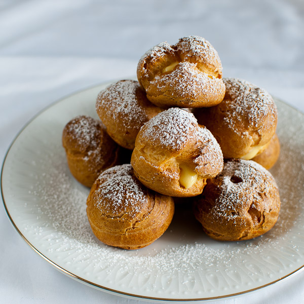 Choux à la Crème (Cream Puffs / Profiteroles)