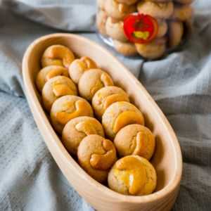 Cashew cookies