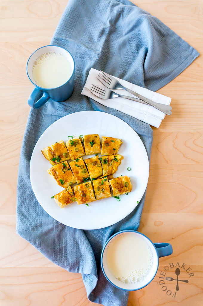 蛋餅 Dan Bing (Taiwanese Egg Crêpe Roll)-image